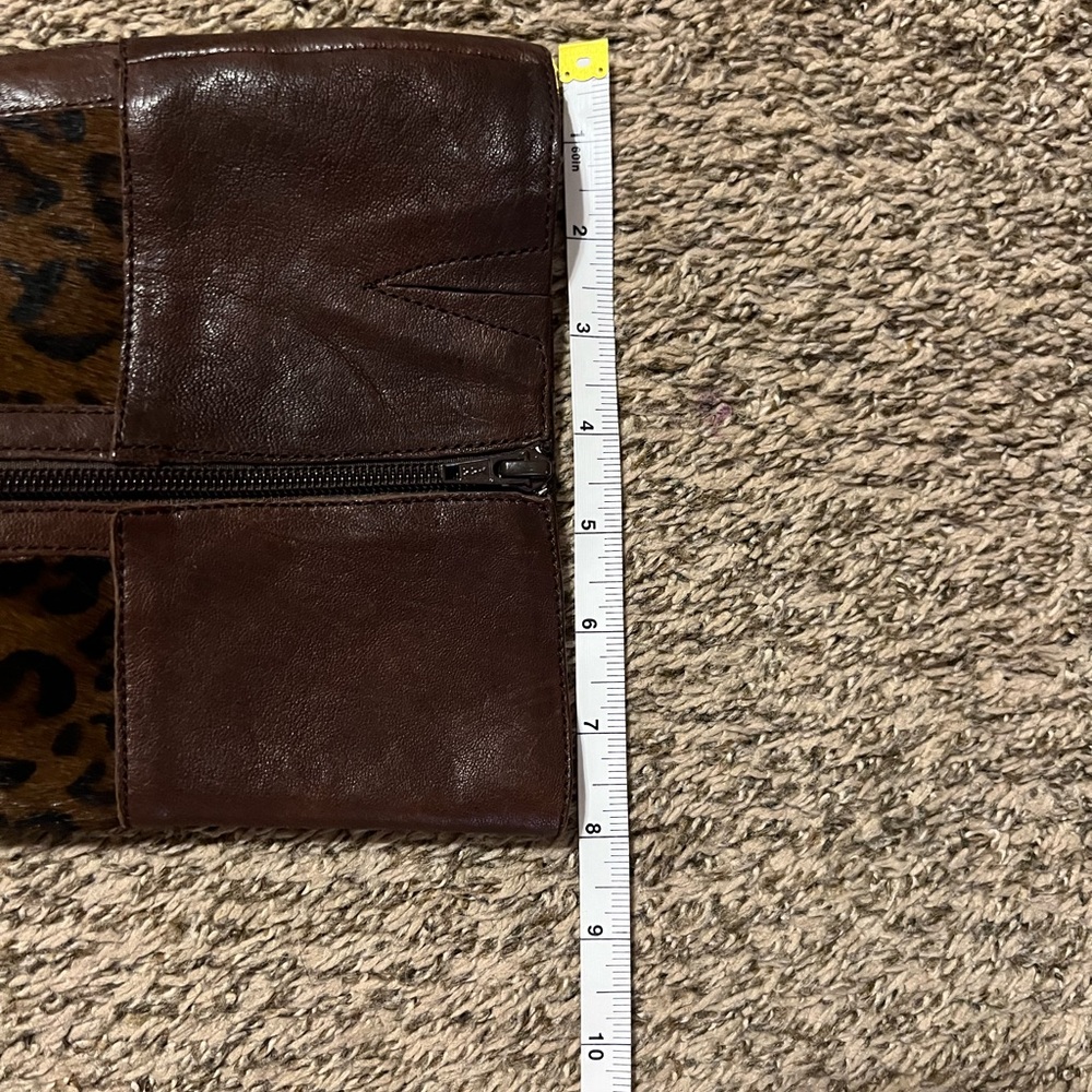 Born Brown Boots Knee High Zip Leopard Print Pony Hair Women Size 9 1/2 - Picture 15 of 16